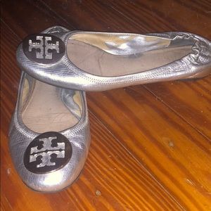 tory burch flats